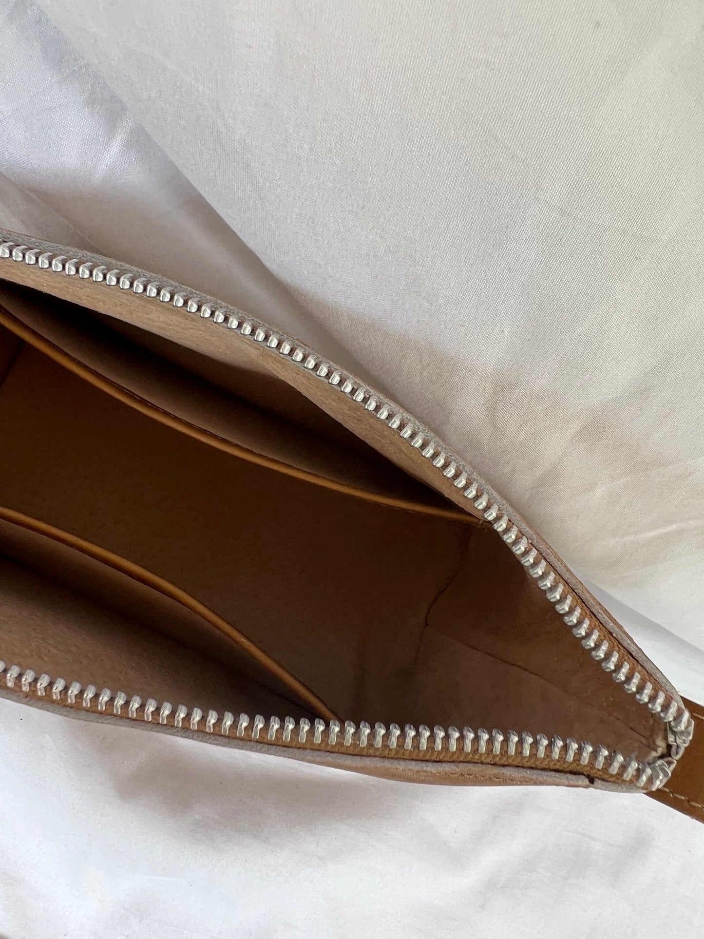No. 169 Crossbody bag