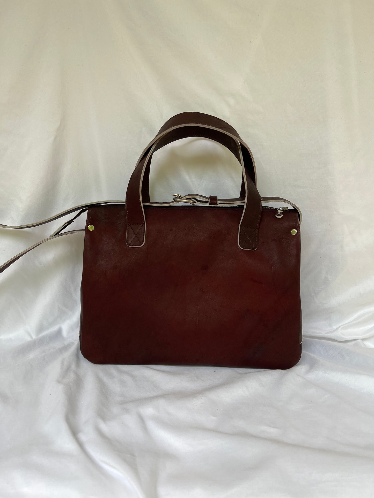 No. 164 Travel bag with handles and strap